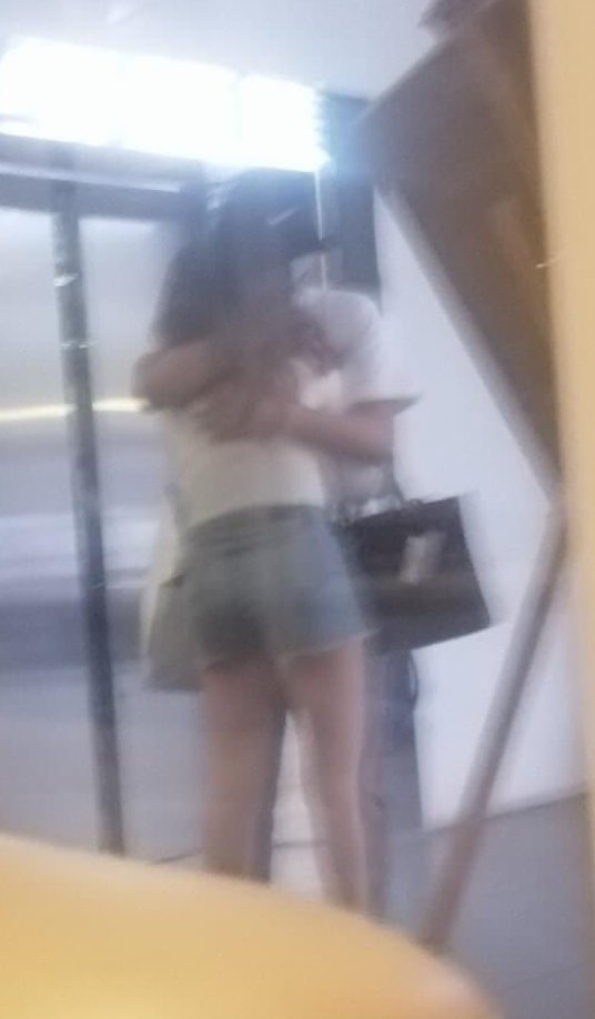 Amay39673389's tweet photo. Miss ko n kayo agad. Bakit ganun. Gusto ko n lagi kayong nakikita...love you both kd and alexa. https://t.co/dpbwYWe9lt