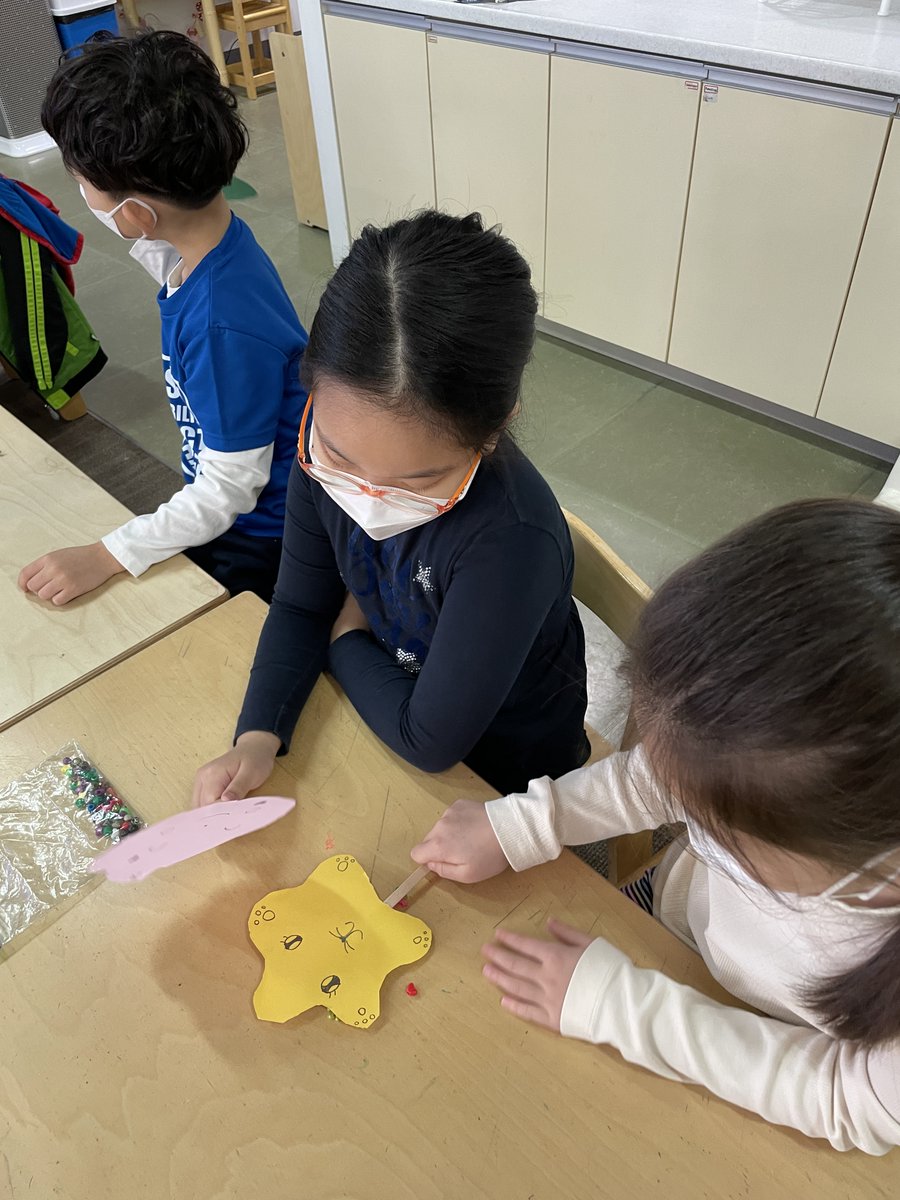 MelissaFleck8's tweet image. 1C created their own Splats today. The level of energy and excitement was off the charts! #splat #pypmath #grade1 @carlykoontz1