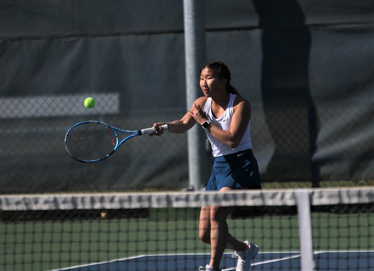 YNT_Christian's tweet photo. The York girls tennis team swept its doubles matches by a combined 24-8 to set the stage for a big day against Waverly on Thursday. York maintained its momentum by taking five of six singles matches and outscoring Waverly 64-13 as the Dukes rolled to an 8-1 win. #yorkdukes https://t.co/FprtC9iClv