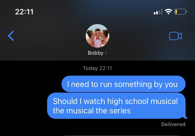 kay_davis5's tweet photo. Thank god I have bobby for these important life decisions 😮‍💨 https://t.co/eus1tgnX2p