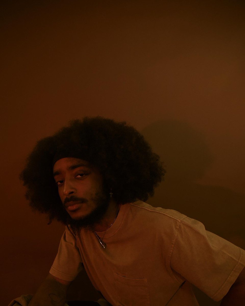 jaygraysensei's tweet photo. got in front of the camera for my birthday. to year 23, i’m here for it all 🙏🏾 https://t.co/Bln374Eo4w