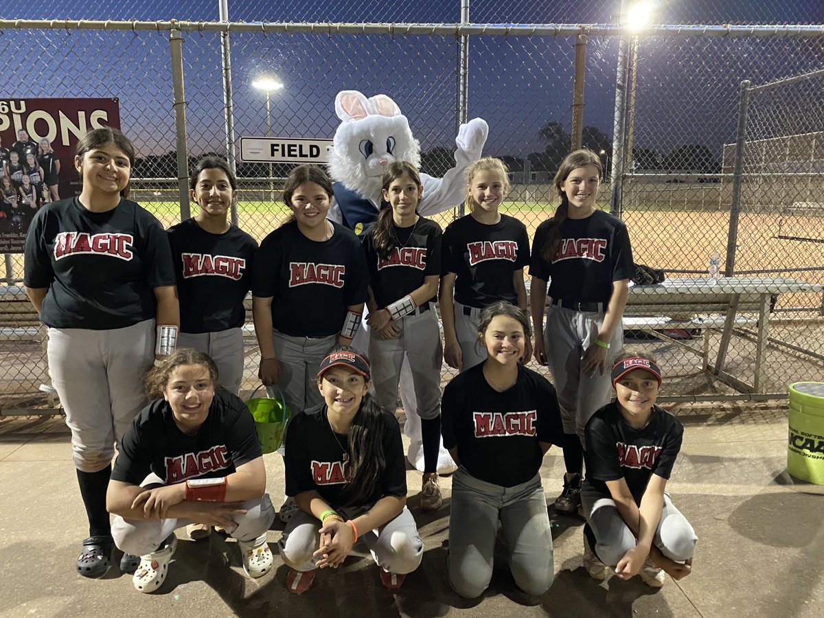TxMagicRam's tweet image. Tx Magic Ram09 had a great practice tonight. After practice had the Eater bunny show up for a visit. #magicmade #ANBIOB