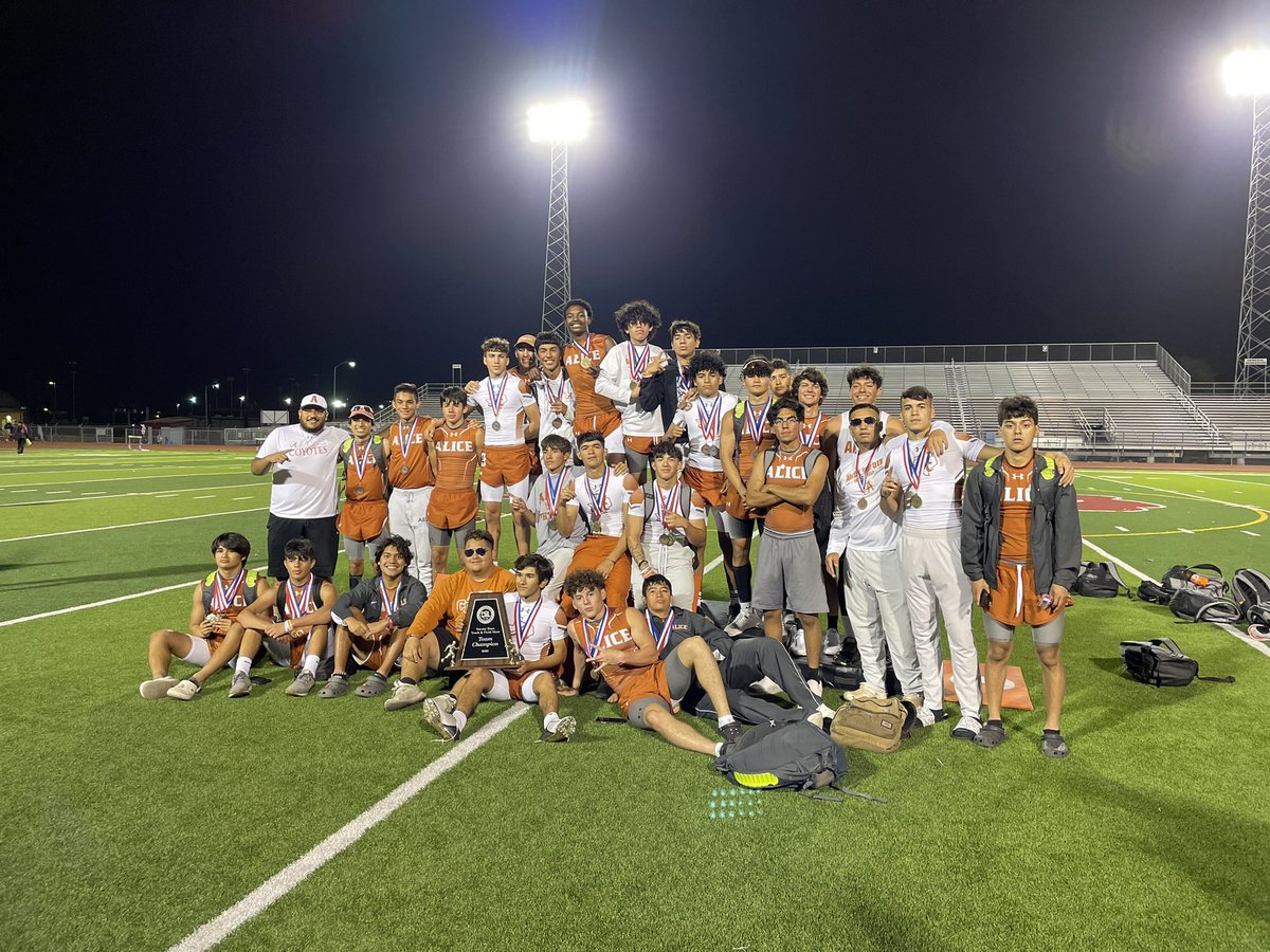 Congrats to my man <a href="/AtwoodKory/">Kory Atwood</a> and the Alice Coyotes!  31-4A District Champs!!!  #ACDC