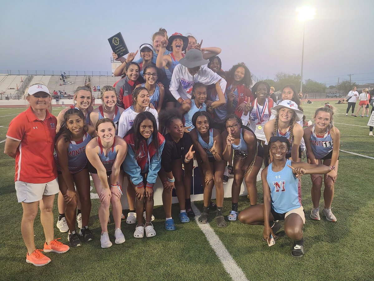 CoachKLozada's tweet photo. Congratulations @CristaKay on your first Track and Field District championship!!!! 
4-5A winner winner!
@LadyPlainsmenTF @AthleticsLISD @THSCAcoaches @HubCityPrepsLBK @pchristy11 https://t.co/ZS30lwmztN