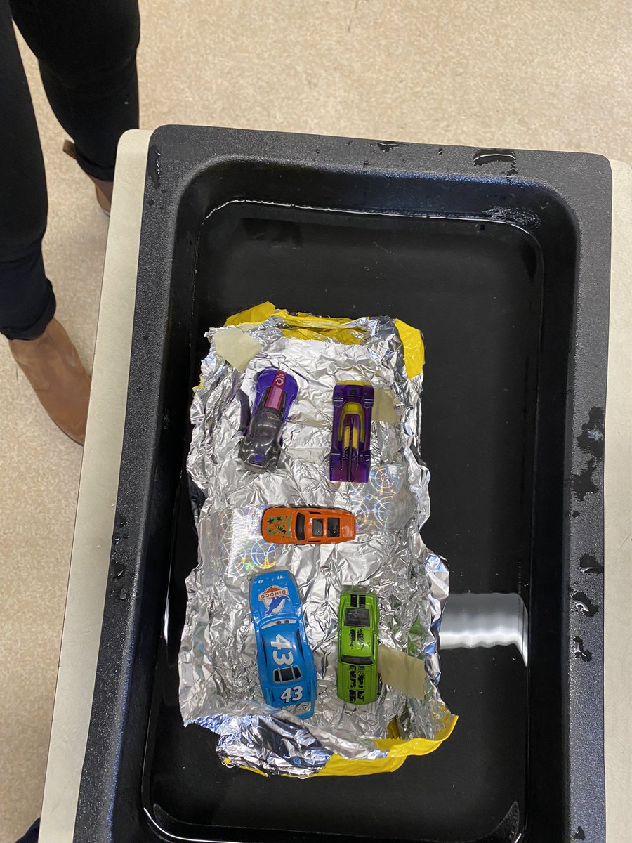 _msquijano's tweet photo. So proud of the grade 2s for concluding the boats and buoyancy unit in science with these fantastic boat builds! (For laughs, we told students they needed to carefully transport some lambos to the school 😉) https://t.co/mwHzFFeyHd