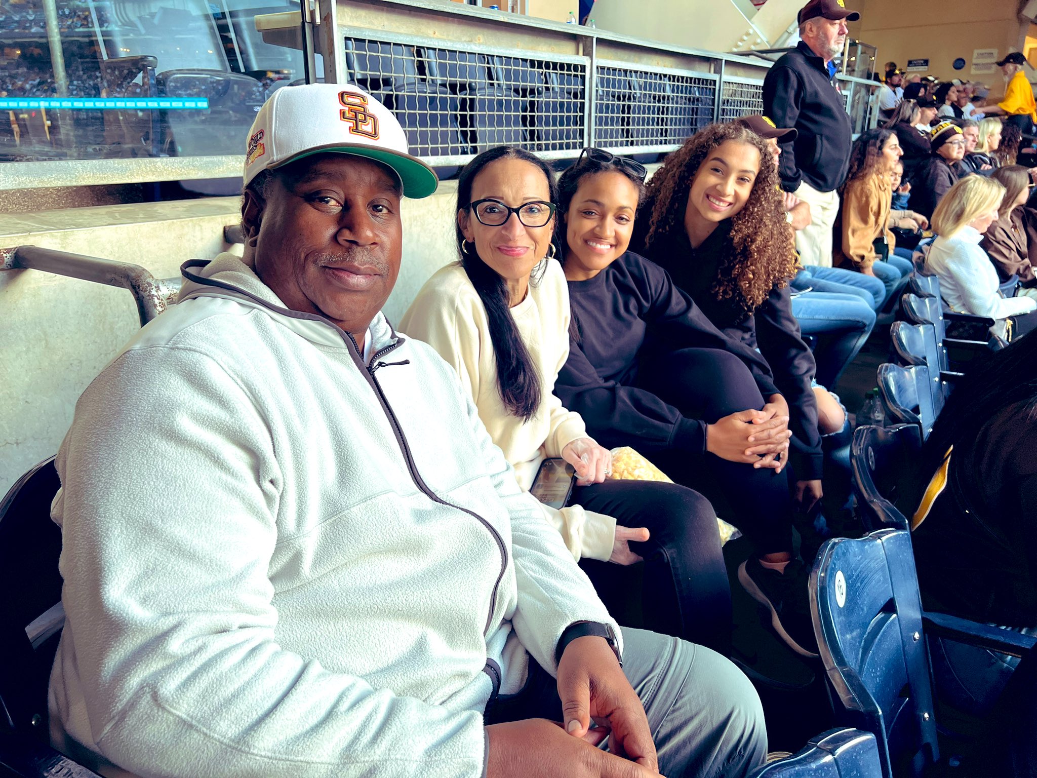 Annie Heilbrunn on X: Here to see CJ Abrams hit his first MLB home run in  his first game at Petco Park: Dad, mom, sister and girlfriend. #Padres   / X