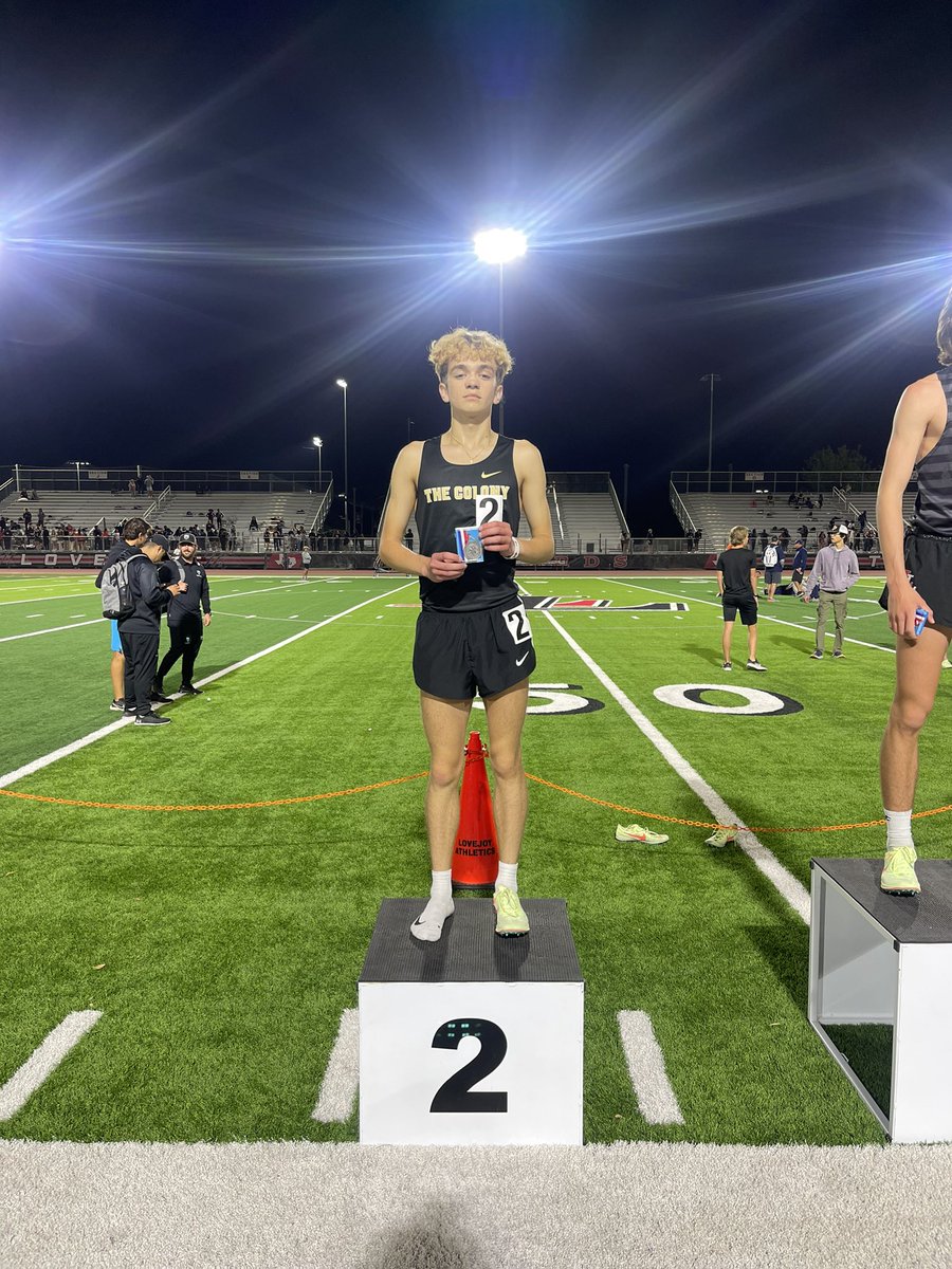 Devon Judelson ran a PR of 4:22 in the 1600m race. He will advance to The Area Championship. <a href="/LISDsports/">Lewisville ISD Athletics</a> <a href="/TheColonyHS/">The Colony HS</a>