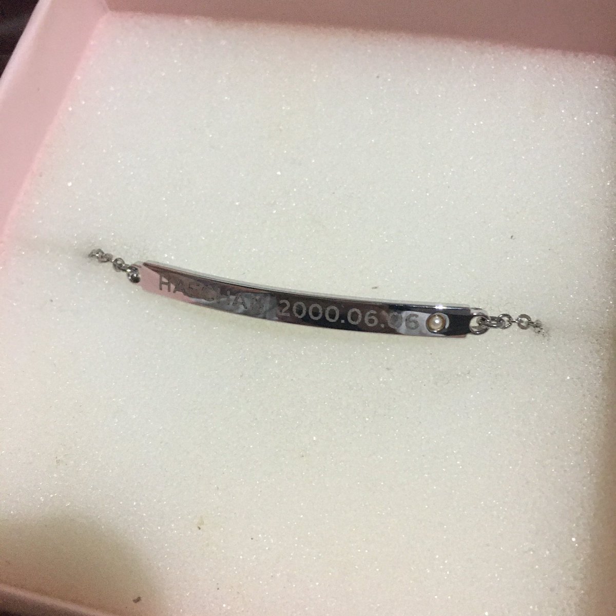 leesales_'s tweet photo. wts lfb ph nct haechan

haechan birthday bracelet silver/rhodium
- 600 + lsf
- wore once only 

gcash / lbc / j&amp;t
1 week reservation 

haechan birthday bracelet wts lfb nct https://t.co/IuEmwPwFPR