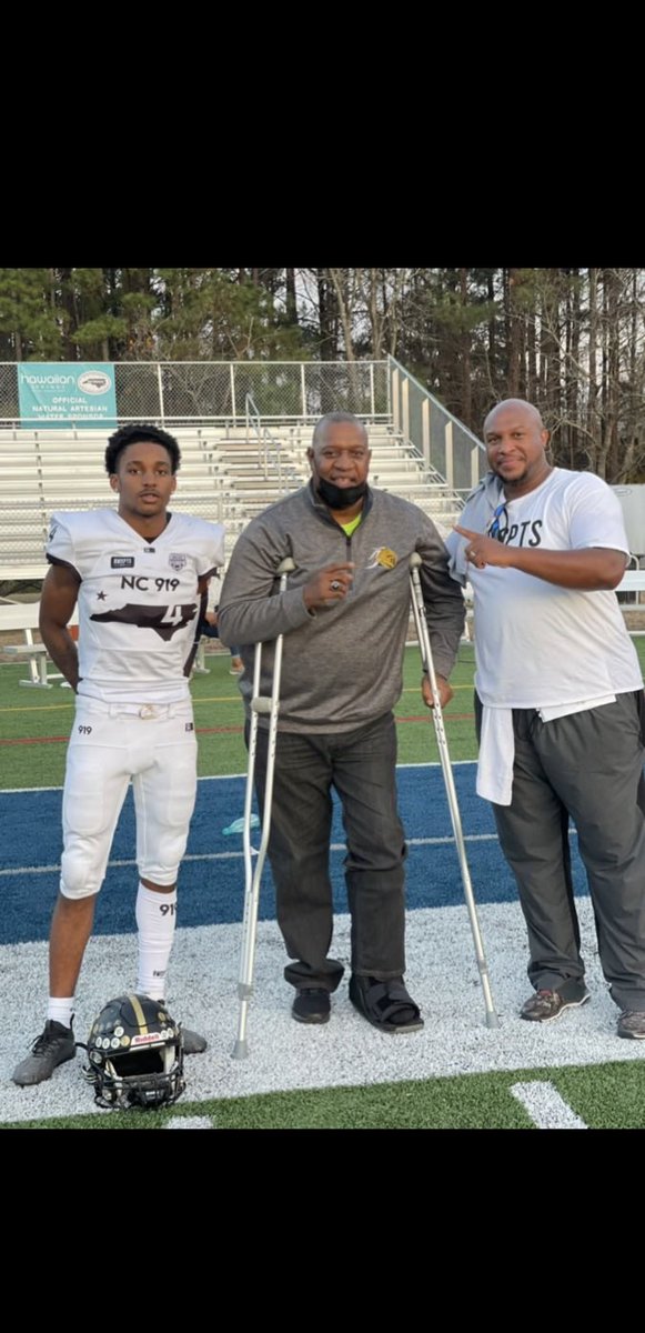 I want to thank these two men who has given me an opportunity to showcase my talents. They thought me a-lot in football(Coach Timmons🏈) and basketball (Coach Byrd🏀)but they also taught me how to be a better man and that life is greater beyond sports. Wouldn’t change a thing,5🖐