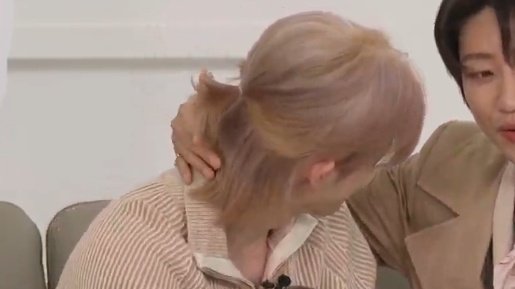 couphyung's tweet photo. obsessed with this cheol's look 😭😭😭 https://t.co/9wsAsnVp60