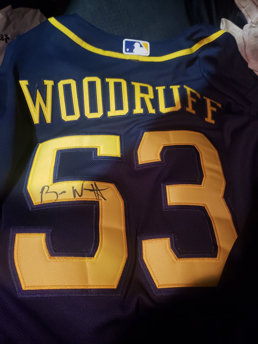 Enjoyed a nightcap <a href="/MillerLite/">Miller Lite</a> at <a href="/SpitfiresMilw/">Spitfires On State</a> and on my way home <a href="/B_Woody24/">Brandon Woodruff</a> stopped to sign my jersey and thank me for my support. Pitched a great game on Opening Day today!! Thanks for being a cool dude it was a pleasure meeting you! 

#Brewers 
#BrewCrew
#ThisIsMyCrew