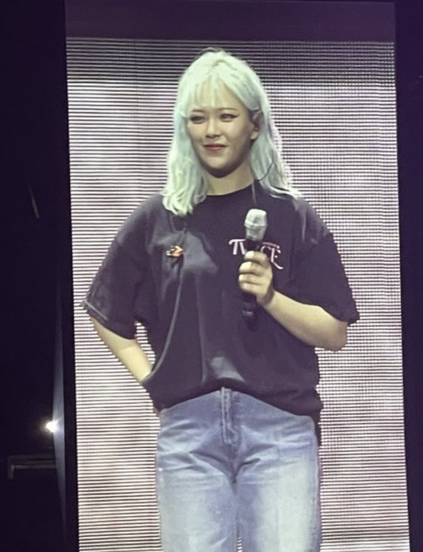 yjytiny's tweet photo. she was something else https://t.co/Xve2yAaqsu