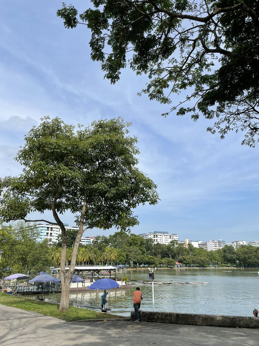 Didn’t know that Paris is actually Pasir Ris