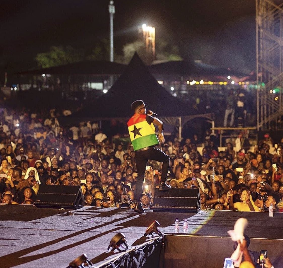 NagyaMensah's tweet photo. Forget the star in the Ghana map, Kofi @KinaataGh is the blackStar of Africa. Call him the banger blaster. #HaveMercy proves this explicitly. #WorldKinaataDay https://t.co/E5qPHEPcRs