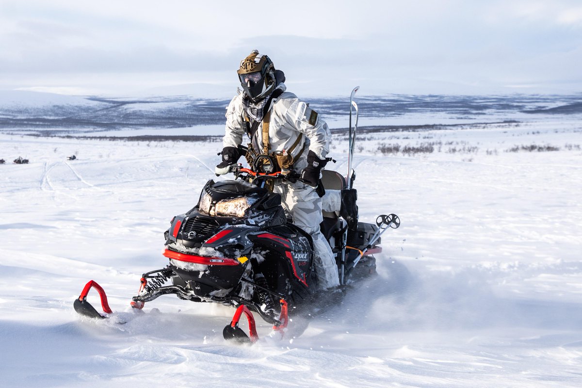 Pictured: maneuvering drills by #tenthSFG in preparation for #IIMEF’s #ColdResponse22 in #Sweden. This training ensured all Allies and Partners were able to face the demanding training scenarios throughout the exercise Norway.

@usembassyoslo