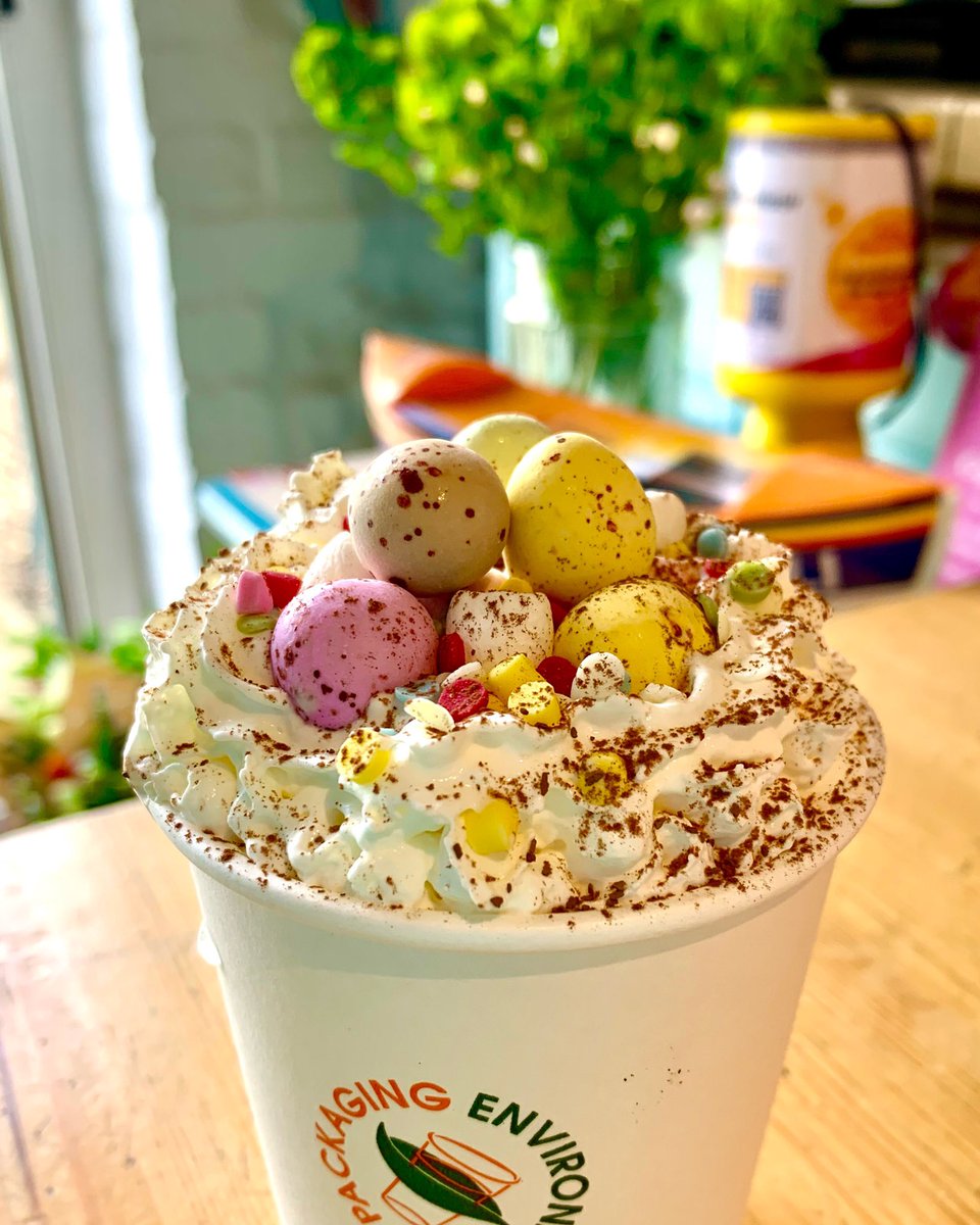 cavickhousefarm's tweet photo. Our Easter weekend hot chocolate
#easter #hotchocolate #witheverything #minieggs #chocolateeggs #chocolatelovers #hotchocolatetime #easterholidays #norfolk #cavickhousefarm #wymondham #easterweekend #placestovisit #weekendfun #goodfriday #eastersaturday #holidaytreats https://t.co/pqJPNsWGZs