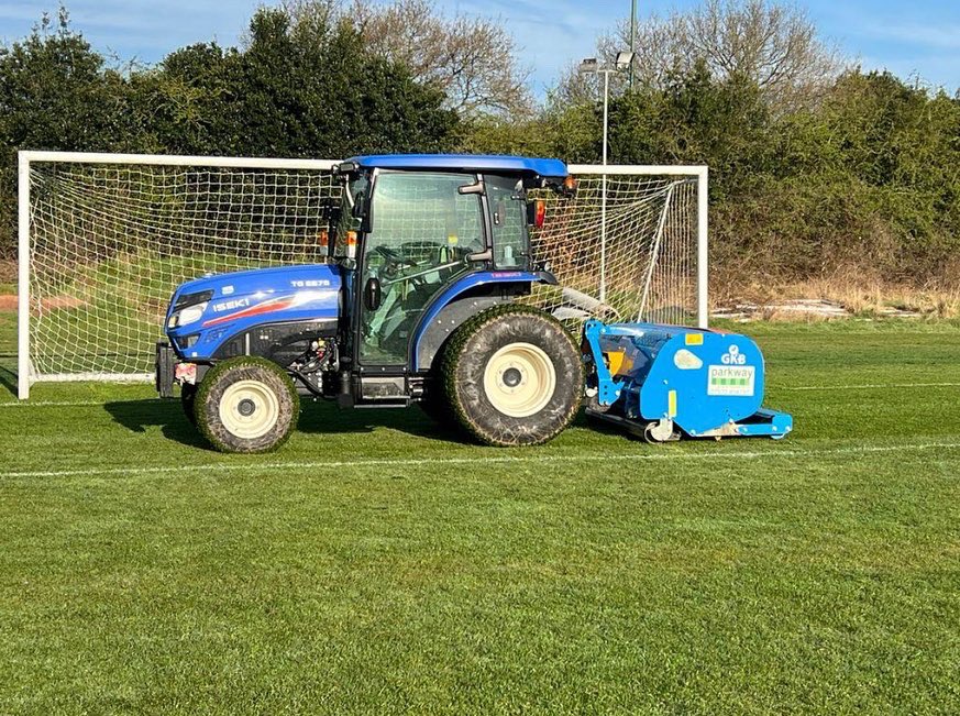 A busy day for Tony carrying out deep aeration at a local football club using our GKB machines Deep Time Aerator.

Can you spot Tony? 

#parkwaygeoundmaintenance #deepaeration #groundmaintenance #footballclub #football