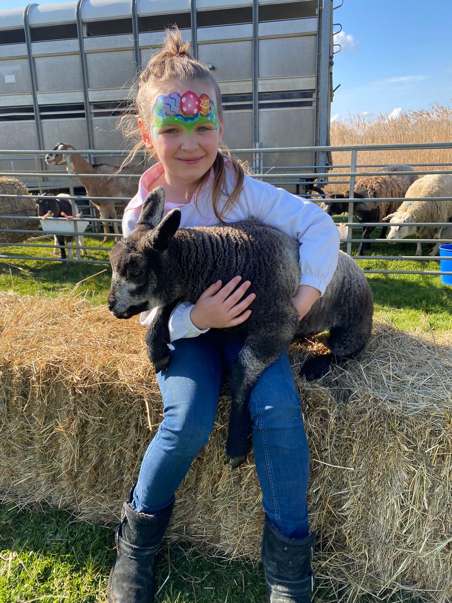 Stanwick Lakes tweet media