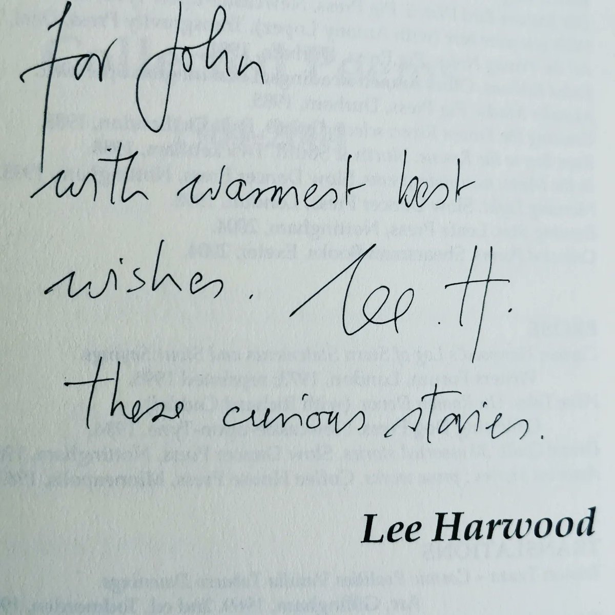 johnnygoodeb's tweet photo. There are several Lees whose poetry I love and admire to choose from (Laurie, Duggan, Li Bai, Li Shangyin), but *this* is the Lee I'll be reading today.
#onaleeshore #readilee
#longblackveil
#cablestreet #contentedlee
#perfectlee #softlyswimmingdownalongthelee https://t.co/h0oGdDH8M0