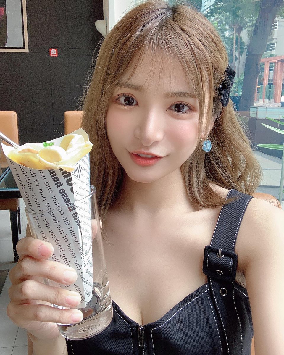 ねぇ❣️タイで大手術した私が 可愛い💗🌺✨😆 いつも可愛く生きたい