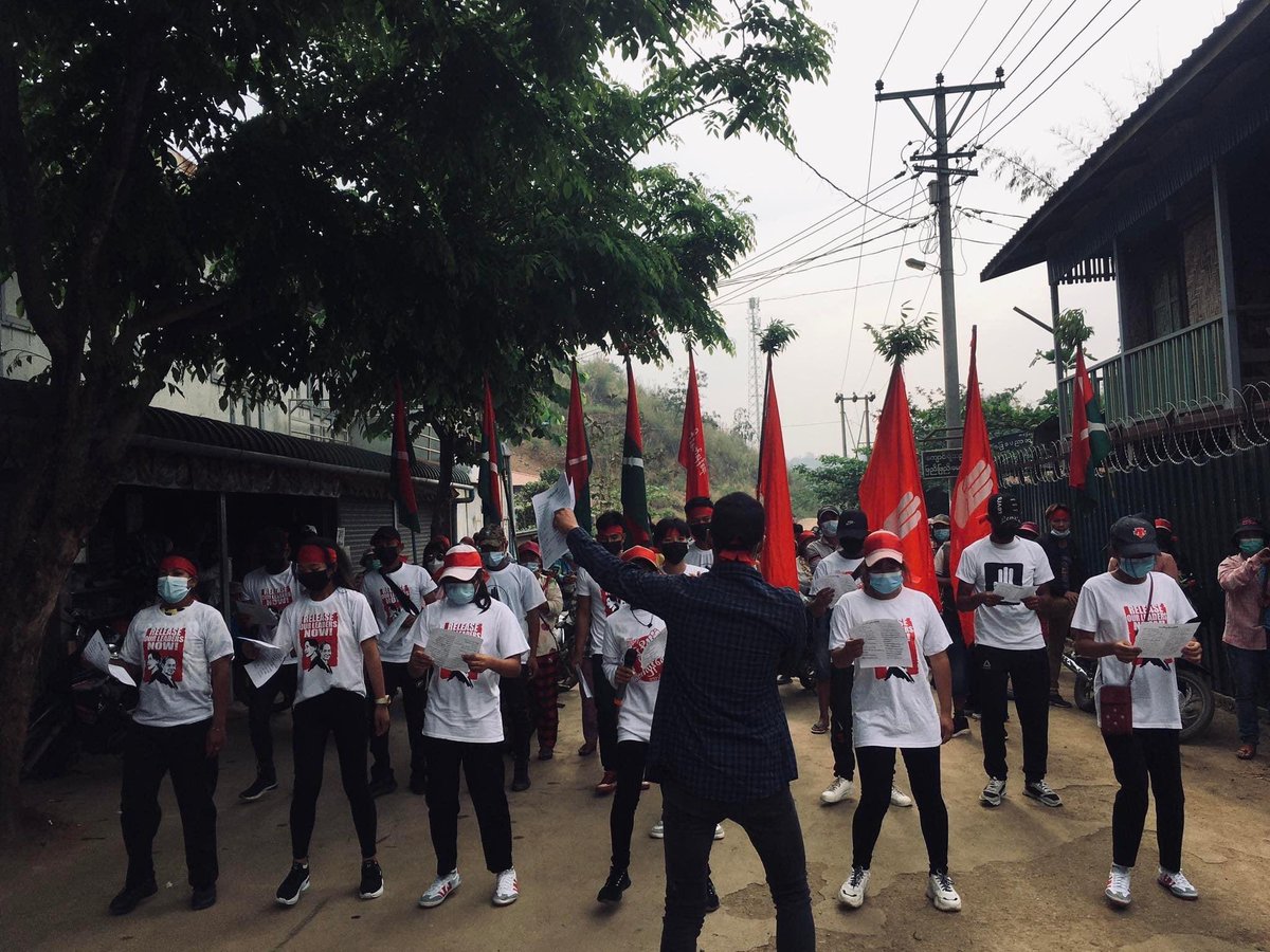 KYITHAR95368969's tweet photo. Marching with motorcycles and staged to support @NUGMyanmar , KIA &amp; PDFs and oppose the #MilitaryDictatorship by residents from #Hpakant Twp, #Kachin State on April 15.

#RevolutionaryThingyan 
#2022Apr15Coup
#WhatsHappeningInMyanmar https://t.co/Xjpuu4zMjC