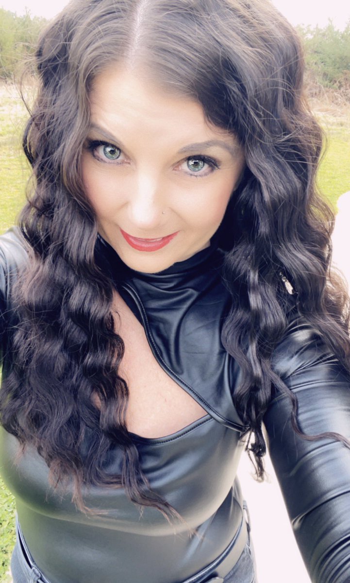 🌹Alissa Rose tweet media