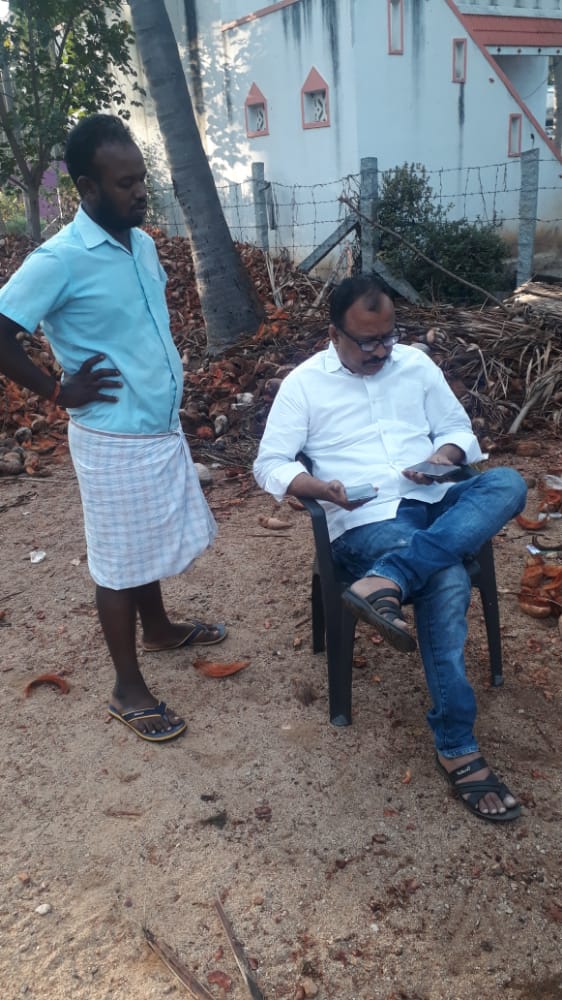 JAslamBasha's tweet photo. Last date for @INCIndia #digitalMembership through @INCDataDept at #Pullur Village @INCVaniyambadi with #Pullur District SC leader Mr Krishnamoorthy
@ShayarImran @RahulGandhi @MastanValiINC @pravchak @INCMinority @TNCCMinority https://t.co/7jJodENvQJ