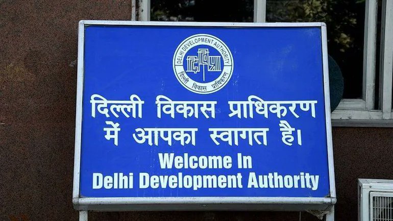 propertyqna's tweet photo. Realty Update: "The draw of lots for the DDA Special Housing Scheme 2021, which is offering 18,335 flats of different categories at various locations in Delhi, is slated to be held on April 18."
Source:@Realty_Et https://t.co/u8sSXR6sYY
