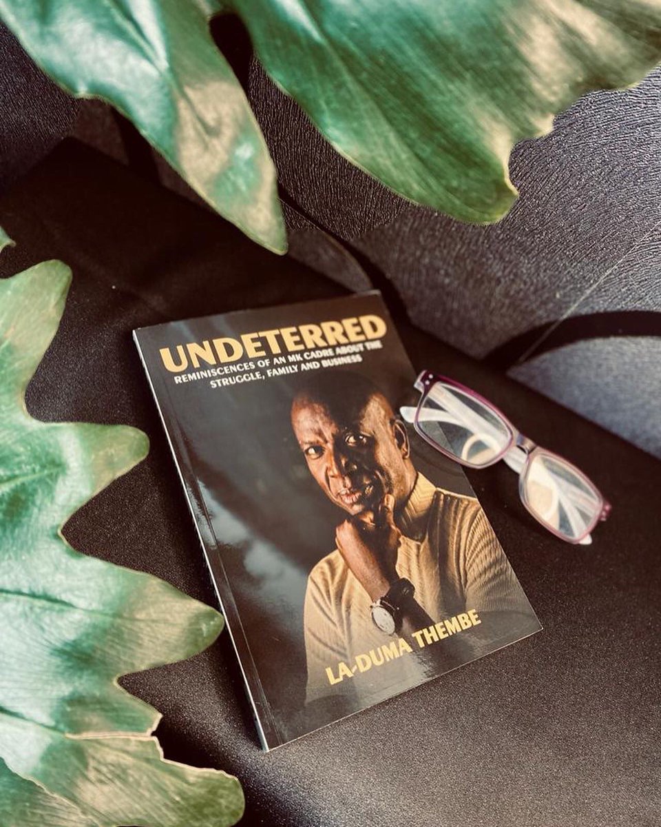 la_thembe's tweet photo. It took 10 months to complete and have my autobiography published. Over that period I dig deep into my memory to share my life with you.
🪡
🪡
🪡
#undeterred
#thethembelegacy
#southafricanauthors 
#blackauthors https://t.co/xQ7oFQwDY4
