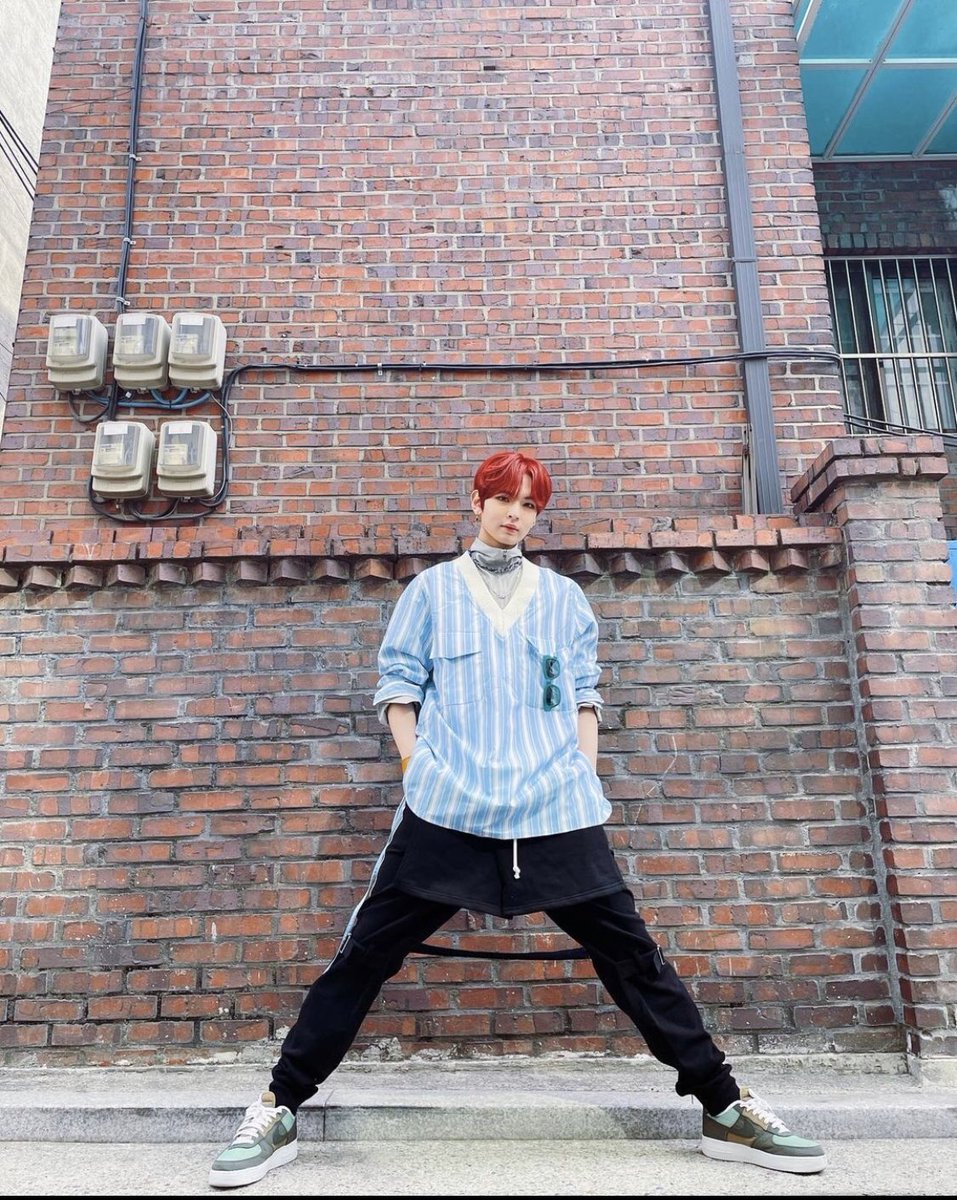epexpic's tweet photo. #EPEX #이펙스 #MU #뮤 https://t.co/g2jjEo4ths
