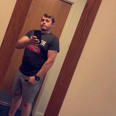 ChrisjohnRobert's tweet photo. #NewProfilePic https://t.co/j1PTjj5ZbU