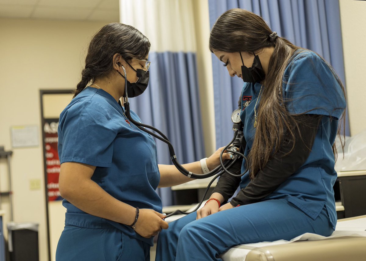marioantonio_22's tweet image. Thank you to @wtcep for letting me visit the campus and catch in action our  @TornilloISD  COYOTES! 🐺  
@AOlvera_TISD  @OteroElizabeth0 
#tisdproud #westerntech #CTE