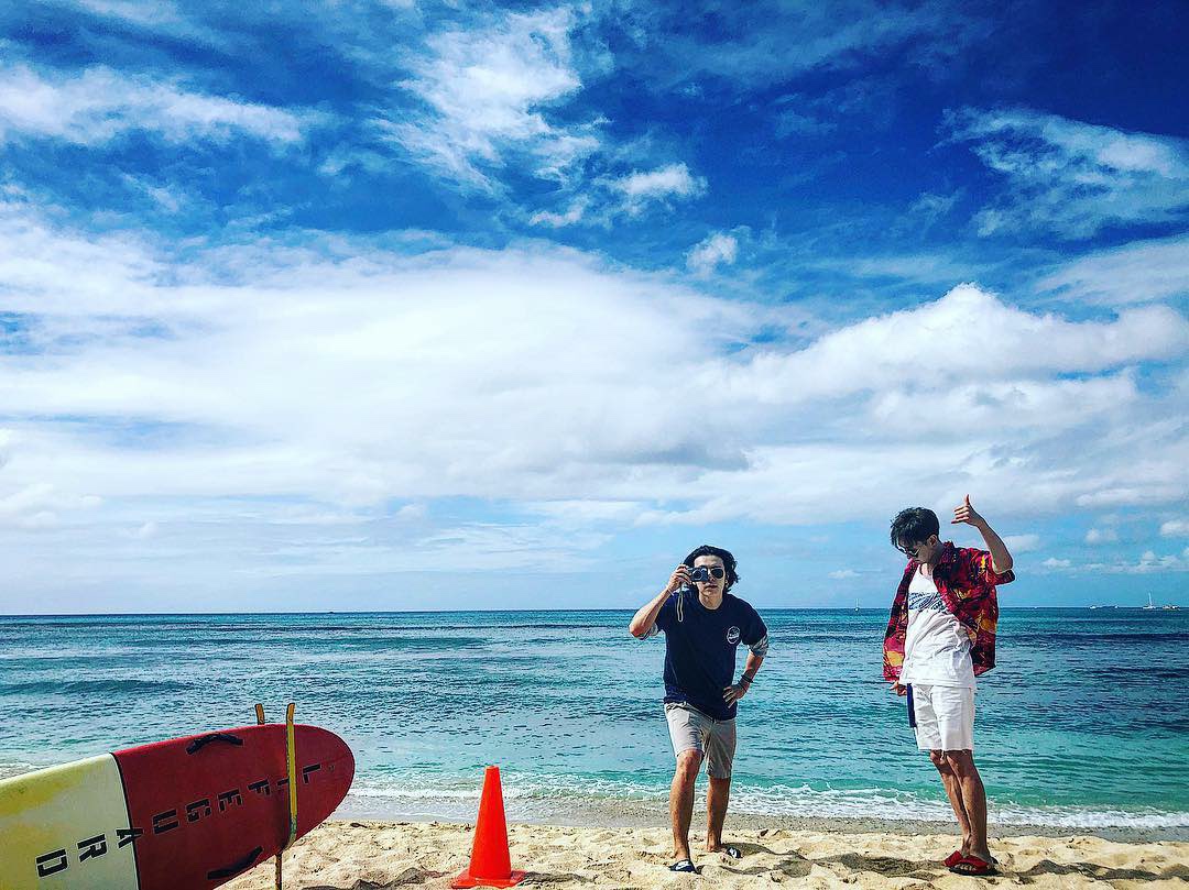 eheh0415's tweet photo. ❤은해데이 은해시❤
신혼여행은 좋냐 ~~ 웃음이 끊이질 않는구나 ~~~ 바보부부야 행복해라 >_<
#은해야_결혼_해주세요💖
#HAPPYEUNHAEDAY
#HYUKHAEDAY415
#HAPPY415 https://t.co/8bkiGeLkA7