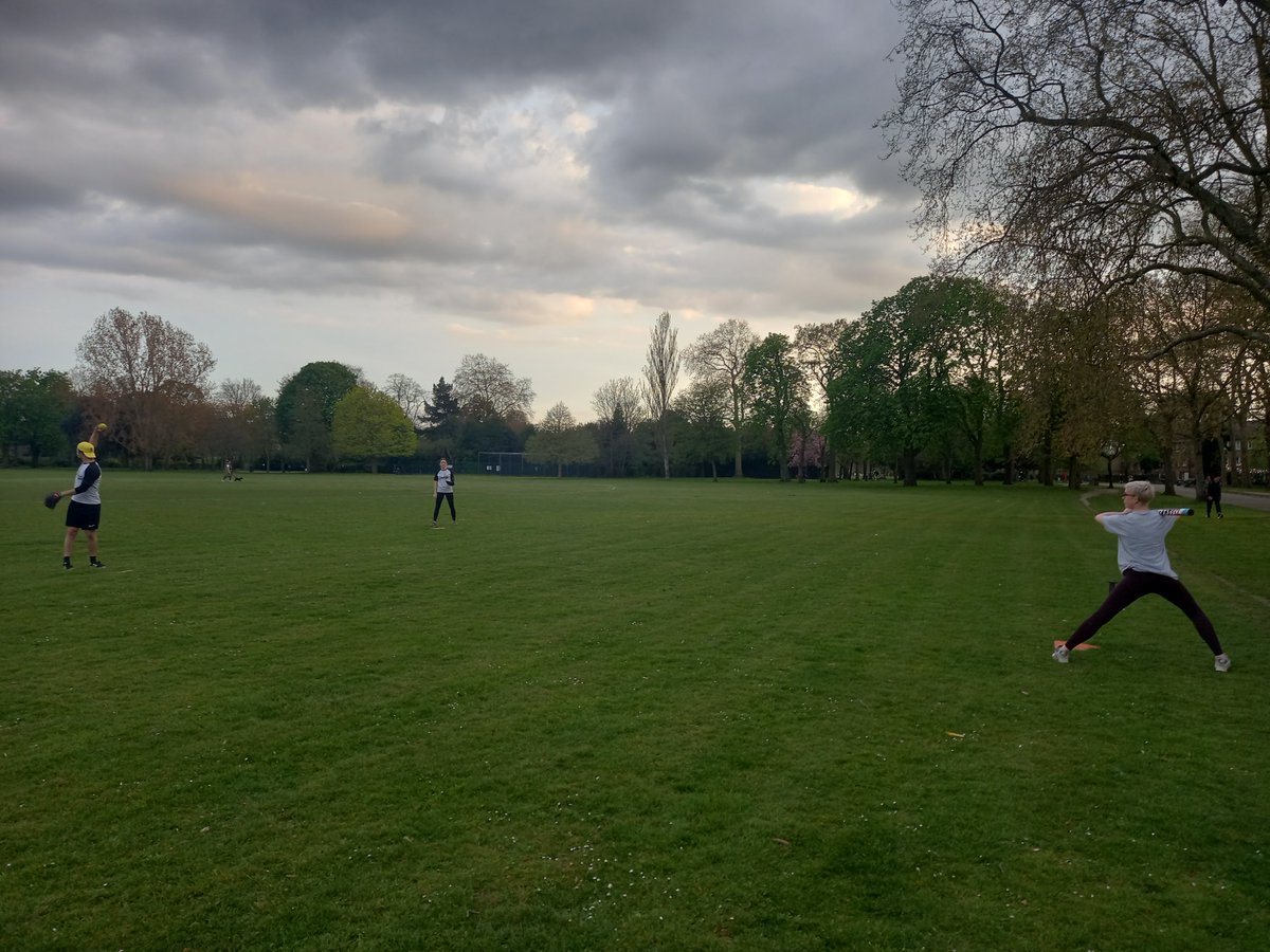 Found some slugs in the park last night <a href="/SustranSluggers/">Sustrans Sluggers</a> <a href="/MindSoftball/">MindSoftball</a> #teamjames 🥎