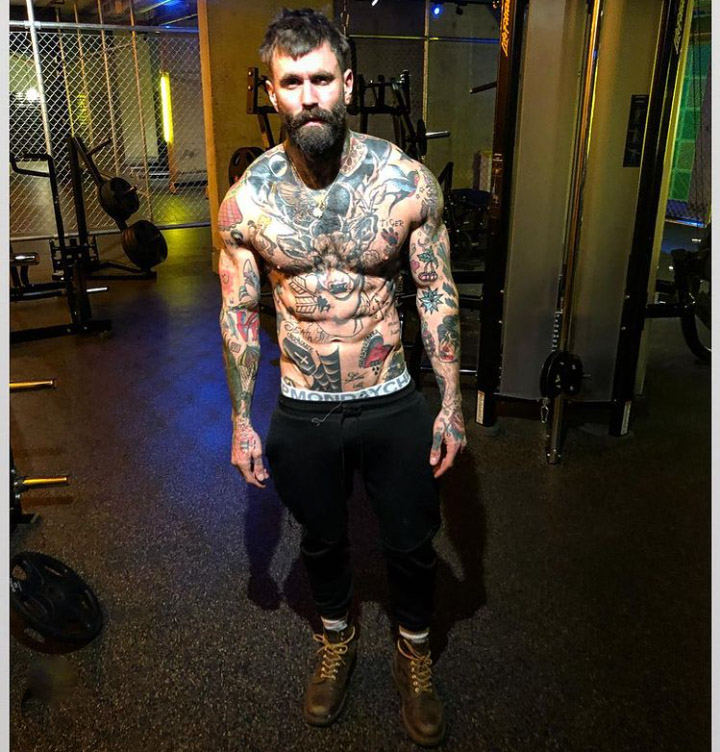 It's not getting ring ready. This is something else altogether bruh #SneakPeek