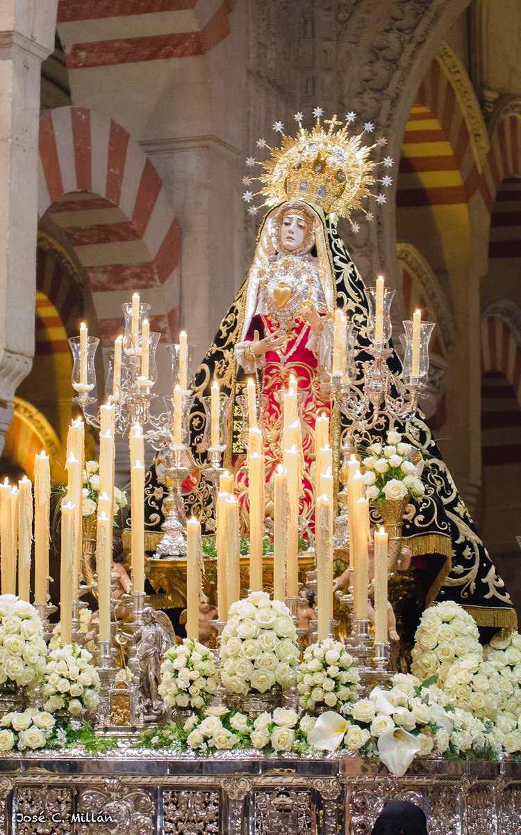 hdaddolorescord's tweet photo. Viernes Santo. Deseamos una intensa y espiritual Estación de Penitencia a nuestras queridas hermandades @SFranciscana @H_Expiracion @HdadDescenCord @LaConversionCor @H_SantoSepulcro https://t.co/t11Ry0qVgQ