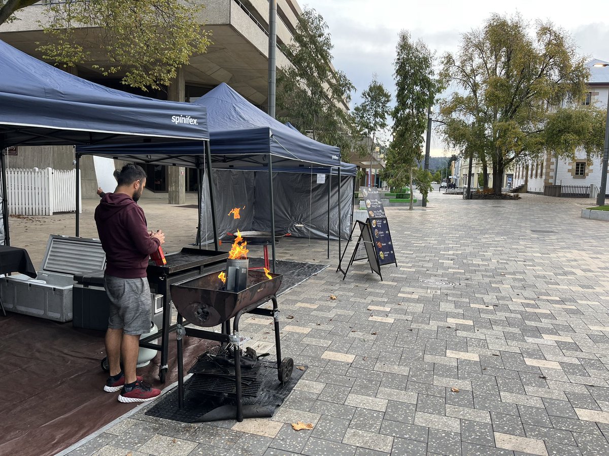 KentTUIGAMALAws's tweet photo. Every Friday 17:00pm till late Launceston Night Market Civic Square Launceston Tasmania AUSTRALIA https://t.co/CwgyggrlRx