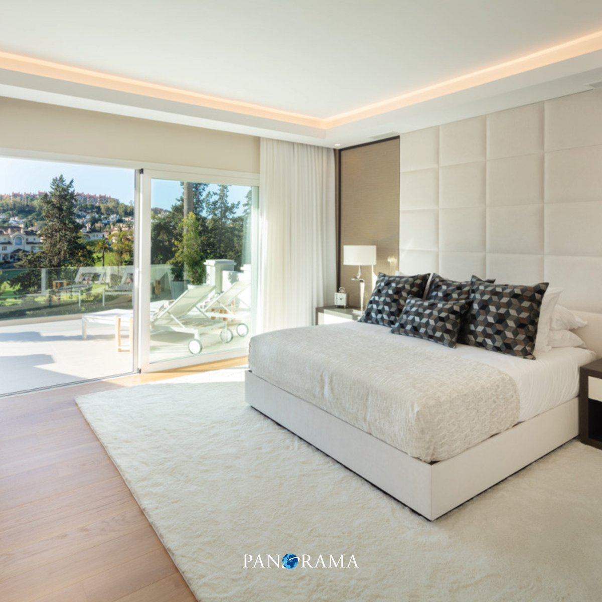 panorama_spain's tweet photo. A golfer's dreamhouse: Modern frontline golf villa in one of most sought-after areas! ⛳ ☀️ Asking just 3,695m Euro. Ref. 11769 https://t.co/7RqcIdaA7G
#golf #golfproperty #marbellaproperty https://t.co/UumSsR9FFa