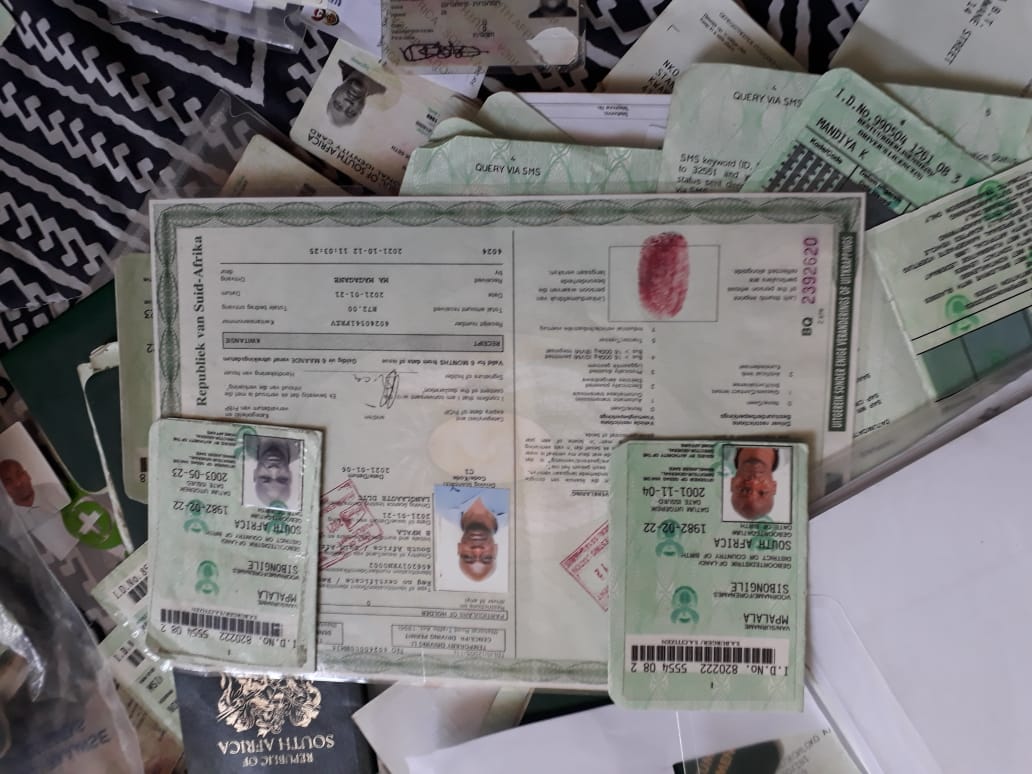 Breaking news, EFF Office in Hillbrow is manufacturing fake South African ID's in big numbers, so that Zimbos and Nigerians will vote for EFF in 2024,that's the reason why EFF is fighting Operation Dudula because Operation Dudula is actually disturbing EFF vision

JHB CBD