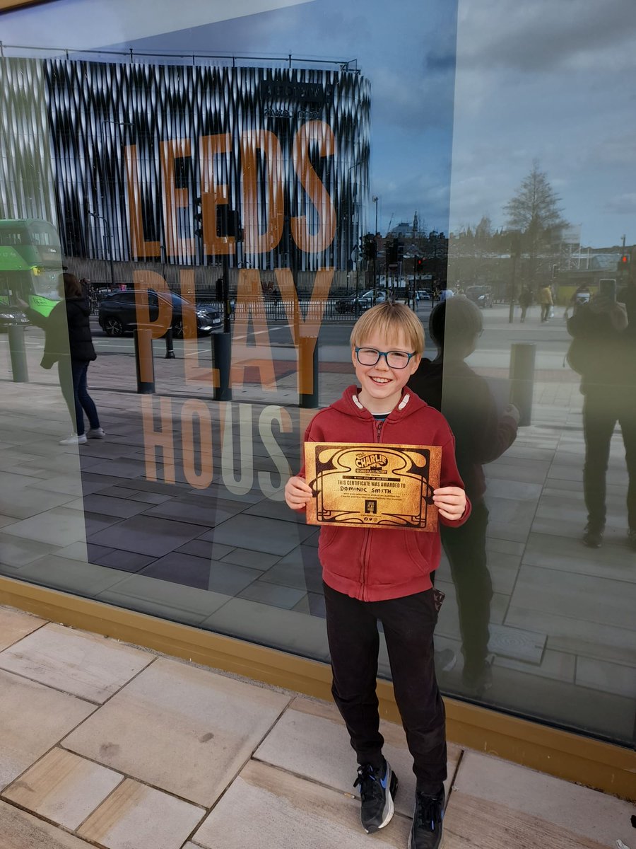 helensm1th's tweet photo. So excited today for his third round audition with the wonderful @kestonandkeston. Such a kind & friendly children's casting agency making it a great experience. Lovely to see the young people encouraging each other last night.
Good luck everyone!
@LeedsPlayhouse
#Dom26 https://t.co/C3HvI4NHco