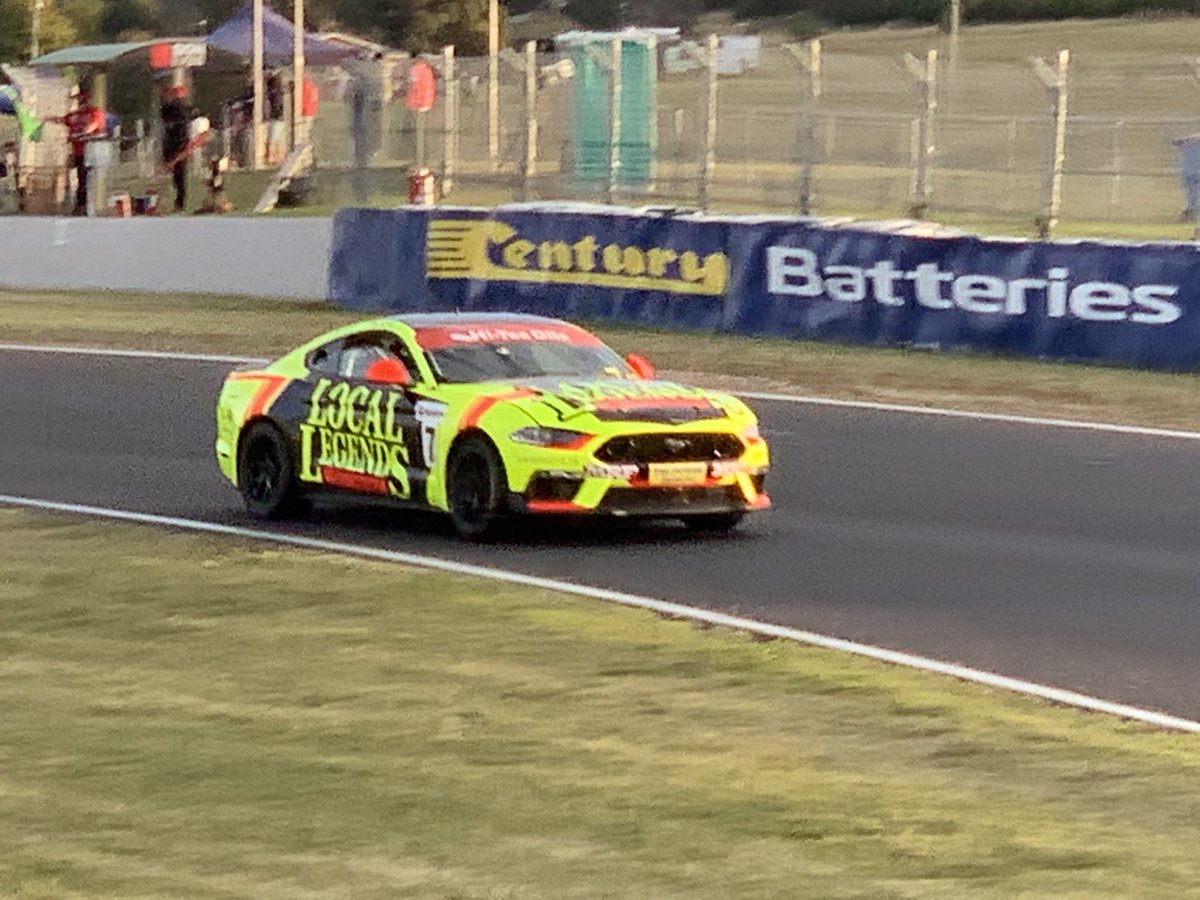 DamienBryan79's tweet photo. Practice 2 #Bathurst6hr #B6HR https://t.co/OJVZmkaqcz
