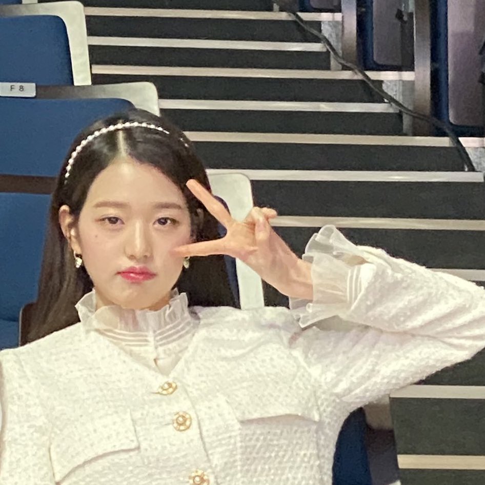 ไม่เคยเจอไอดอลคนไหนที่ยิ่งทำงานไปด้วยกันนานๆหน้าก็ยิ่งเหมือนกันขึ้นทุกวันขนาดนี้มาก่อนเลยอะ555555555555555