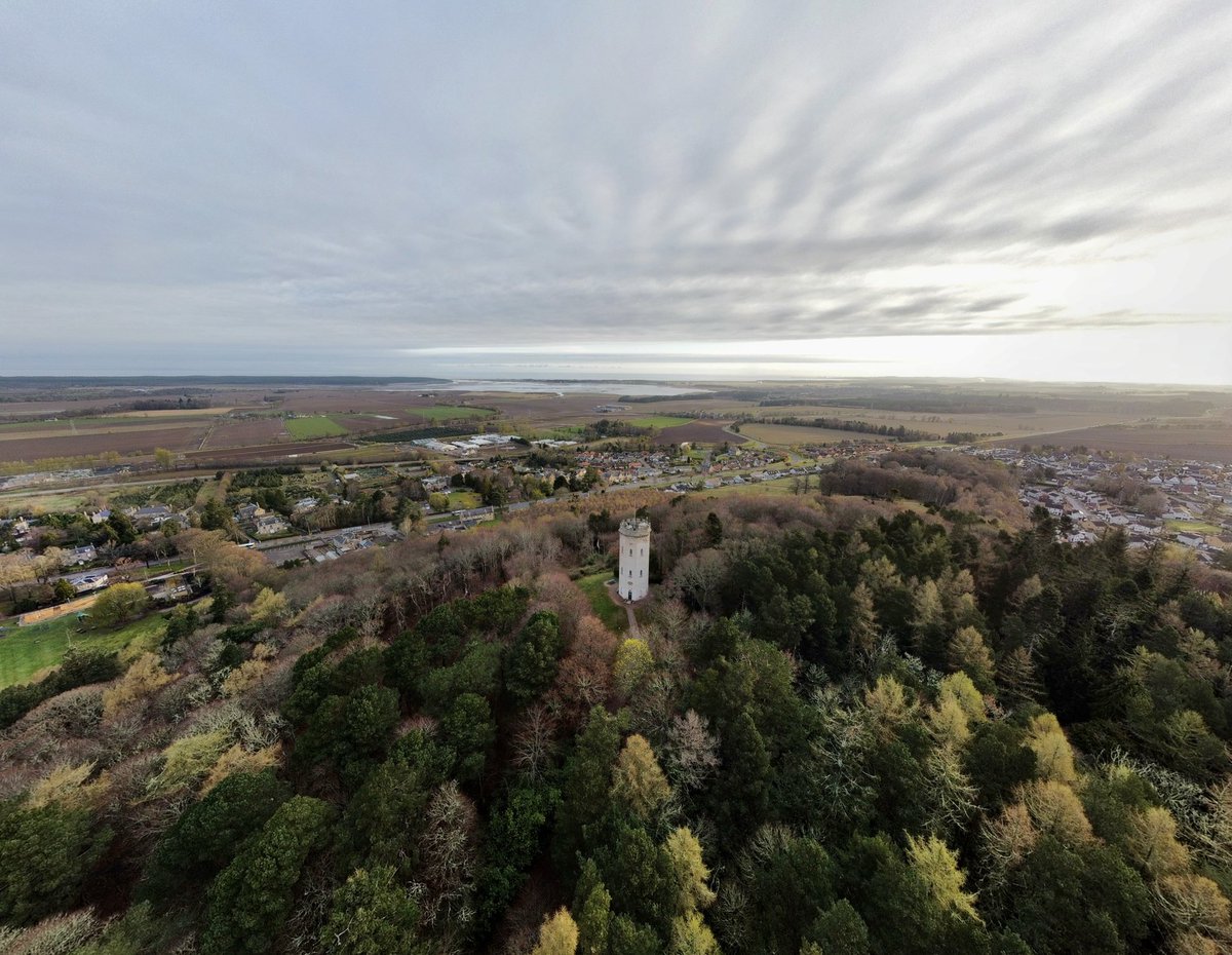lunar_drones's tweet photo. 📍Nelson’s Tower, Forres 🏴󠁧󠁢󠁳󠁣󠁴󠁿 

Overlooking Forres &amp; Findhorn Beach

@visitscotland @Forreslocal @forresheritage #scotland #visitmoray #drone #dji #dronephotography #dr0nestagram #drones #photography #dronelife #mavic #djiglobal #aerialphotography #djimavic @DroneHour https://t.co/xVOVvn6umK