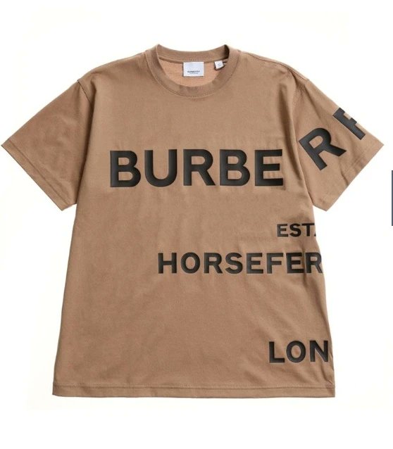 de_recycle's tweet photo. 商品名 : バーバリー 半袖ロゴTシャツ
ブランド・メーカー：��ーバリー【BURBERRY】 
サイズ(≒cm)：M
 素材：コットン 付属品等無し
 【商品の状態】 
目立つキズ汚れ無し
★クリーニング済み★

¥12,000円税送料込

#balmain   #FENDI  #グッチ #PRADA #バーバリー  #Tシャツ #シルバーアクセサリー https://t.co/dtsNaBNeS2