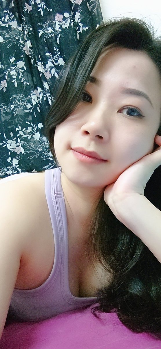 sirenlin1's tweet image. 速食愛情時代
好像很難找到適合我的對象？
怎麼很多人都覺得可以馬上喜歡對方