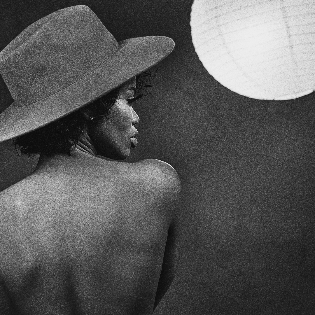 Shine_atl's tweet photo. A new photos series of retro aesthetes of black woman in progress. Looking for Black Models.

#120film #filmphotography #filmisnotdead #analog #blackgirlmagic #Modeling #modelcall #CastingCall #Atlanta 
 
https://t.co/SpslwM4nm9 https://t.co/5qvpqjTpR4