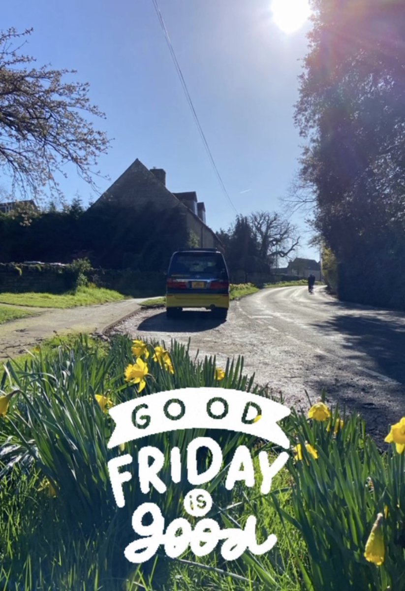 BumbleCampers's tweet photo. Good Friday is Good! π Have fun this long weekend π βοΈ #goodfriday2022 #dayoff #AdventureTime #bumbleabout #campervan https://t.co/CcZXYu8S8h
