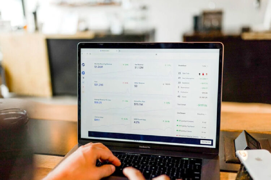 Best_HostingPro's tweet photo. CRM SOFTWARE FOR SMALL BUSINESS: 4 WAYS IT CAN HELP CUSTOMIZE YOUR RELATIONSHIP WITH CUSTOMERS AND POTENTIAL CUSTOMERS
https://t.co/NvCM5SRyzs via @Best_HostingPro @AnthemSw 
#AnthemSoftware #CRM #besthostingpro #webhosting #hosting #webhosts #besthosting #hostingpro #writeforus https://t.co/BSzx75x7Cb