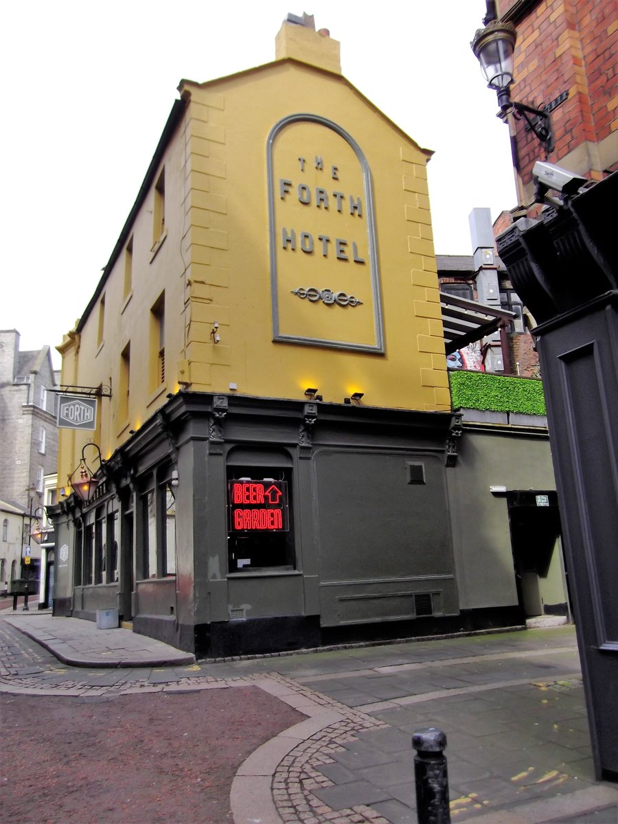 jac61941964's tweet photo. The Forth, Pink Lane.
#Forth
#pubs 
#Newcastle 
#PinkLane https://t.co/5XoF2BxqgU
