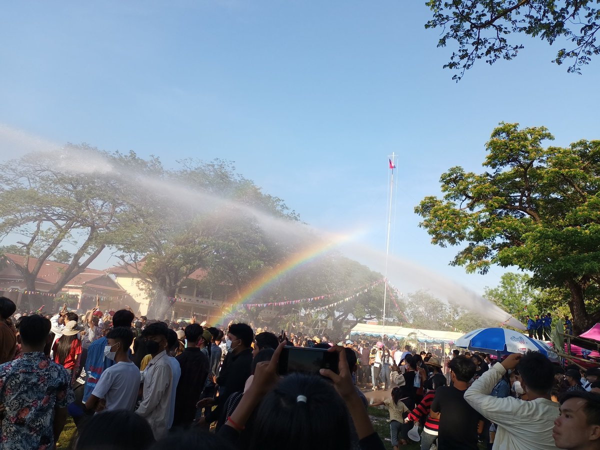 winps15's tweet photo. តោះអ្នកពោសាត់ ដាក់មួយហី https://t.co/vo0b4fvRhM